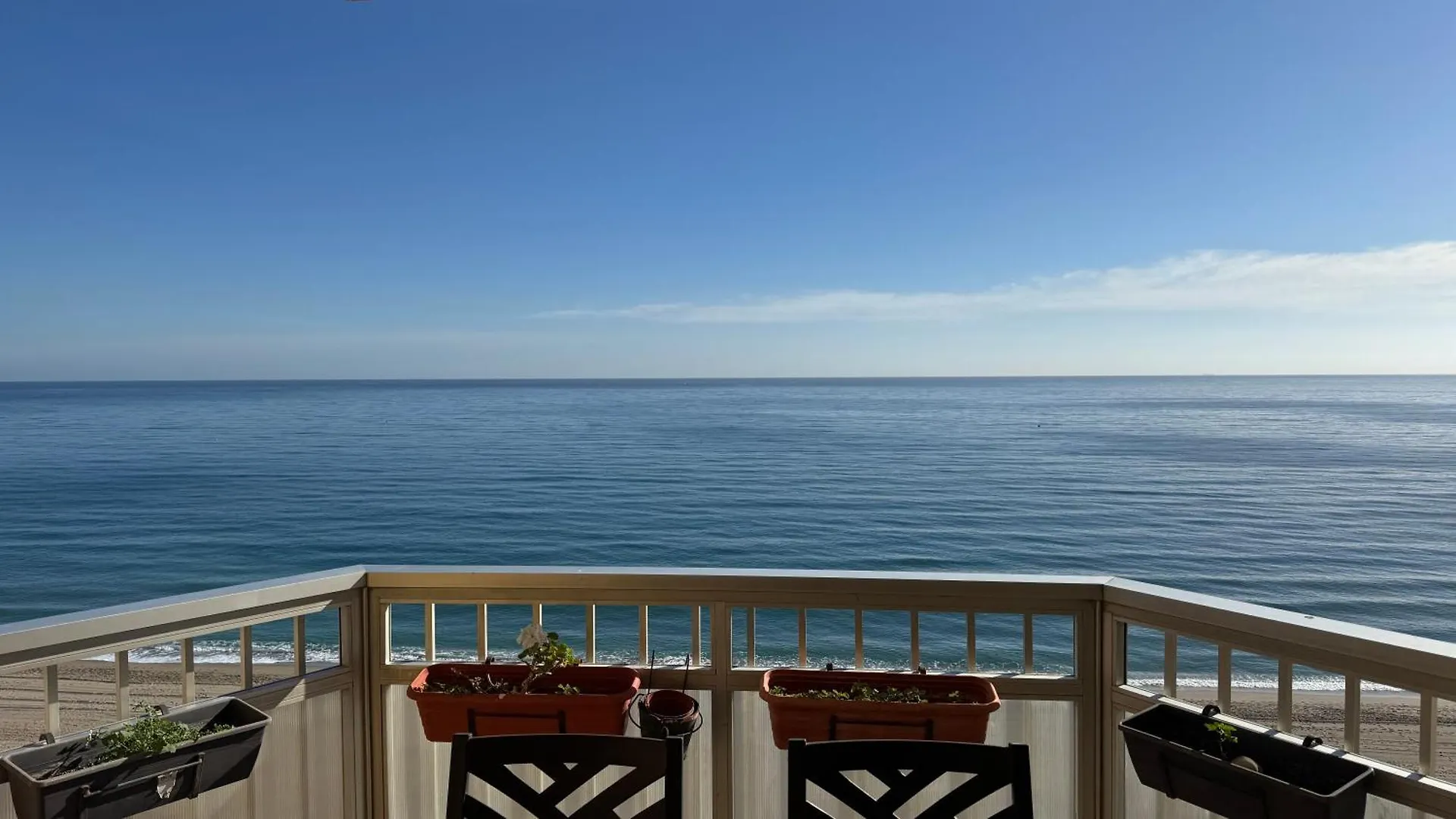 Tu Ventana Al Mar Vistas Unicas, Diseno Y Relax Lejlighed Fuengirola 0*,  Spanien